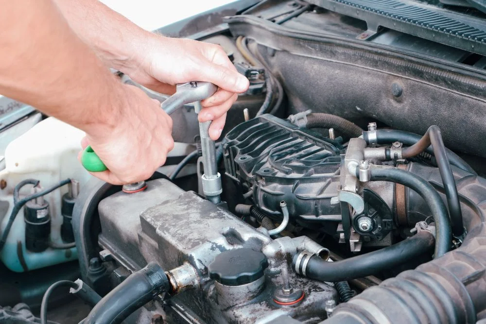 Full-Service Car Service Solutions at Solo Motorsports – Beyond the Basics